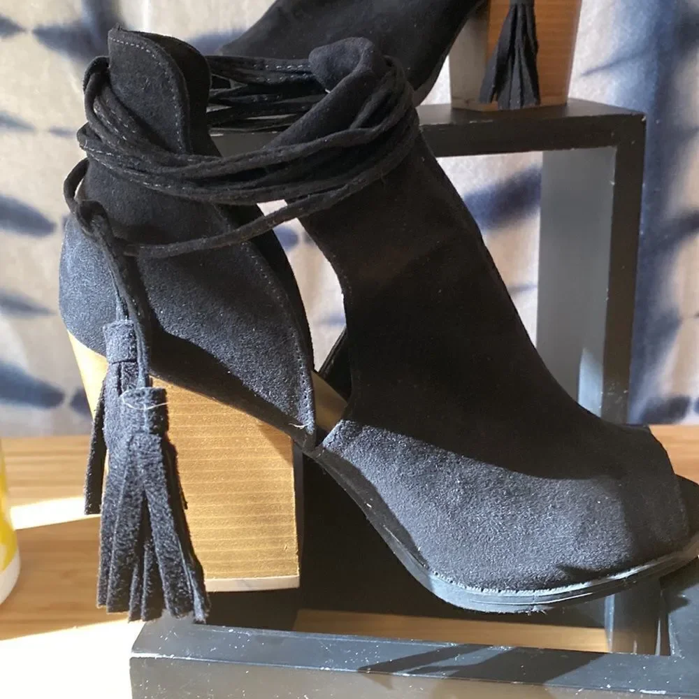 Qupid black suede man made material with ankle tie